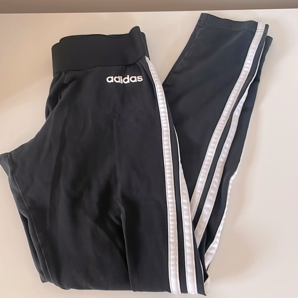 Adidas leggings